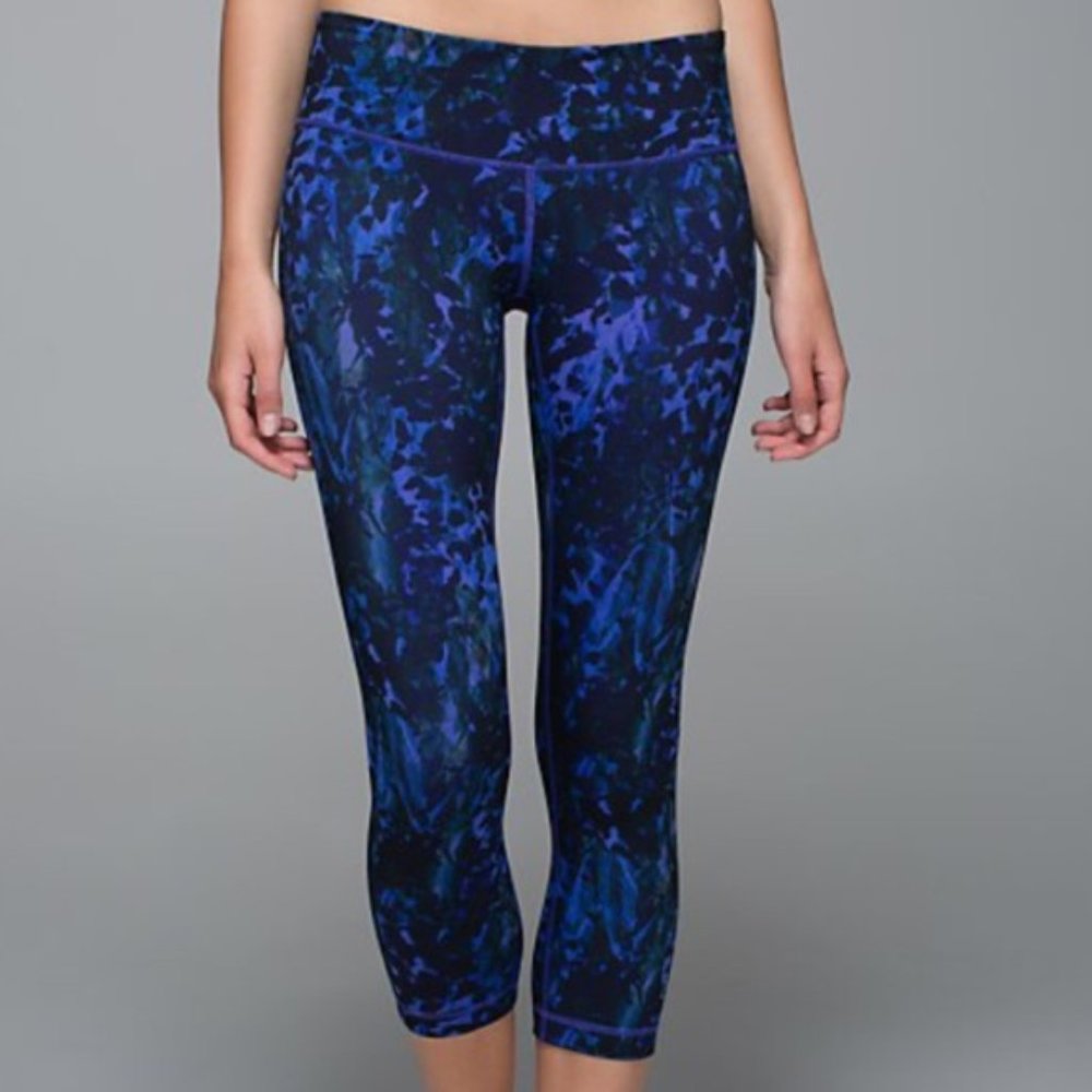 Lululemon Wunder Under Crop II *Full-On Luon